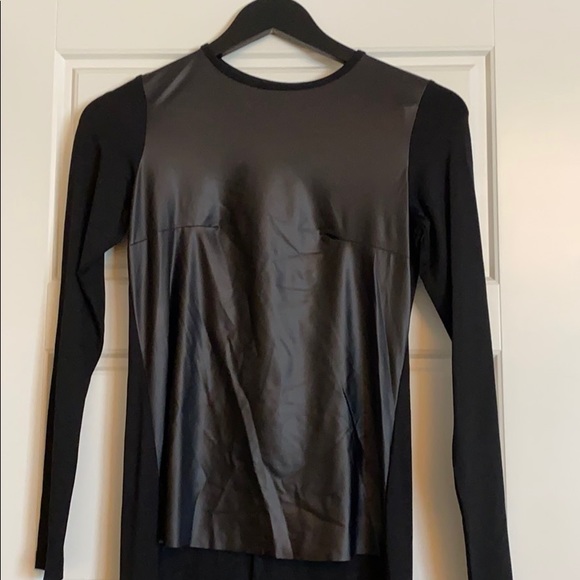 Black faux leather long sleeve “mullet” top - Picture 2 of 4